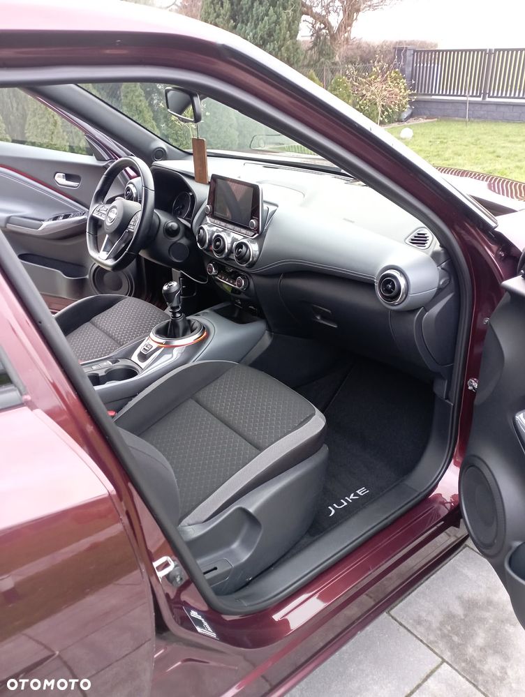 Nissan Juke 1.0 DIG-T Tekna - 13