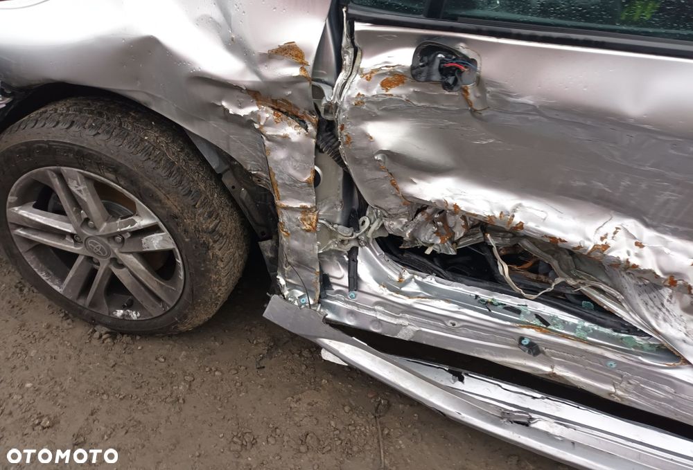 Toyota Corolla 1.2 T Comfort - 13