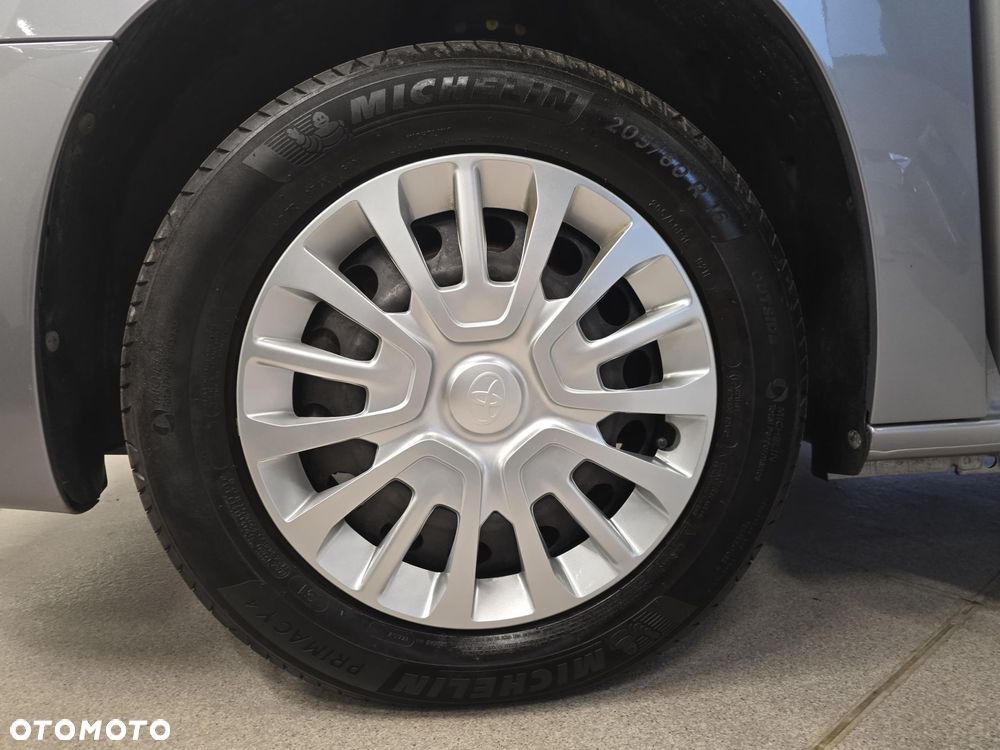 Toyota Proace City Verso 1.5 D-4D Business - 19