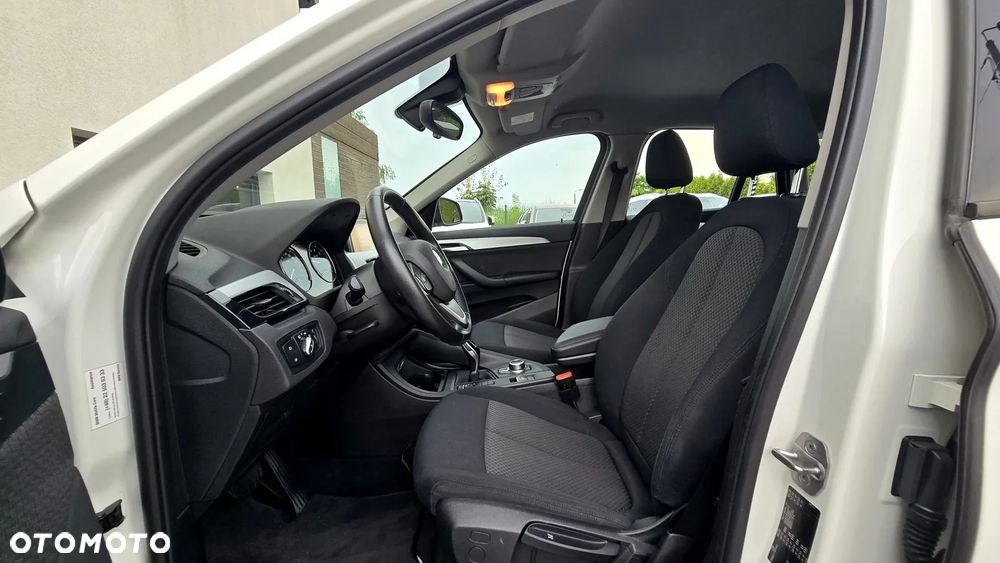 BMW X1 sDrive18i Business Edition - 19