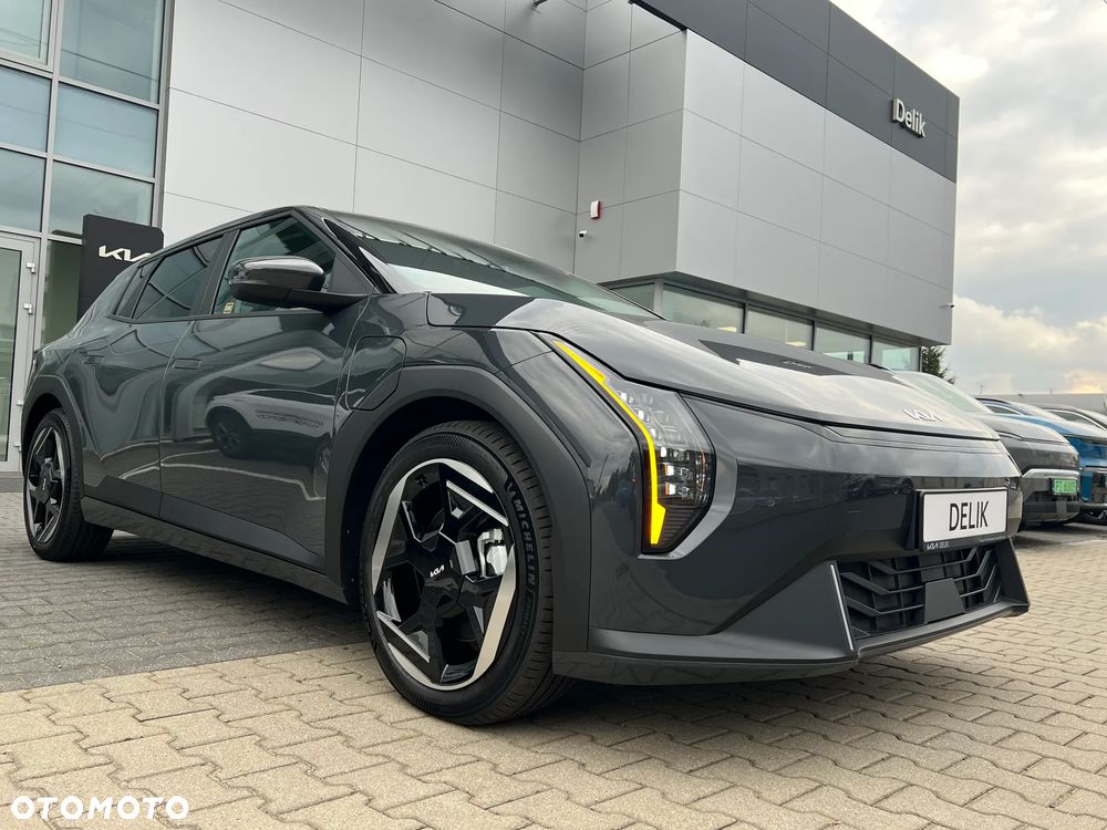 Kia EV4 81.4kWh Business Line - 7