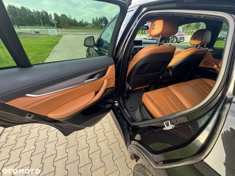 BMW X6 xDrive30d - 27