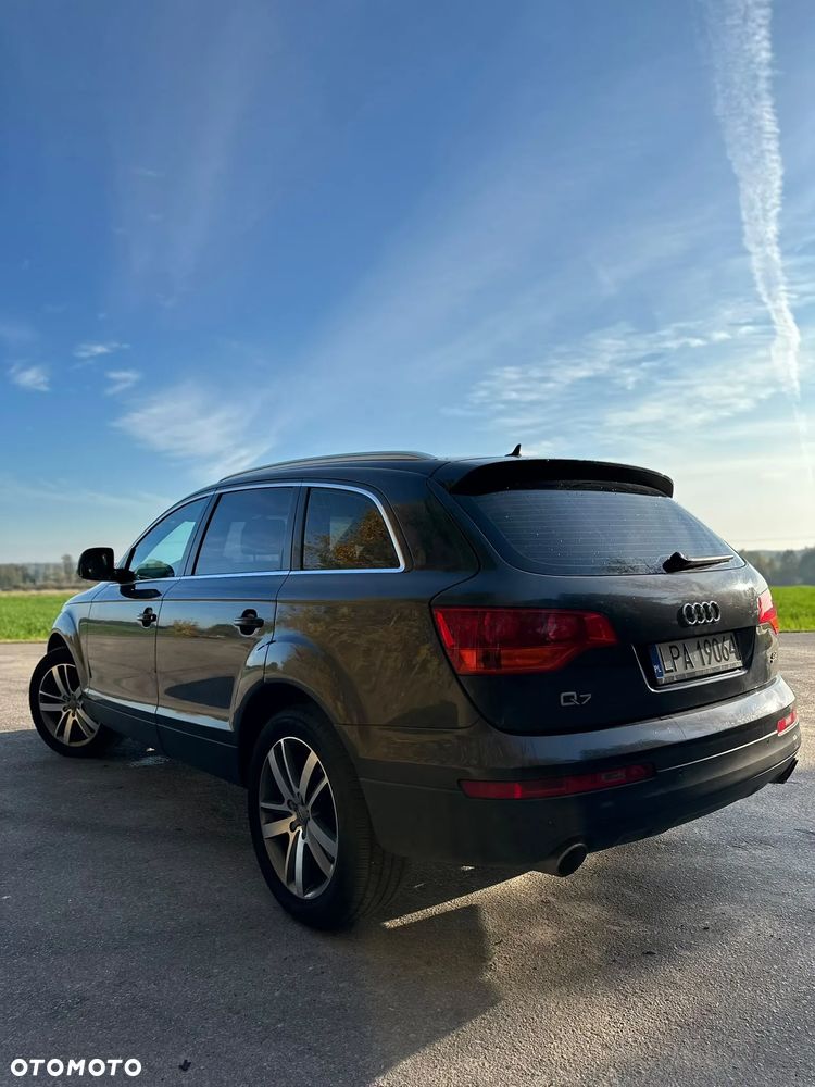 Audi Q7 4.2 FSI Quattro Tiptr - 12