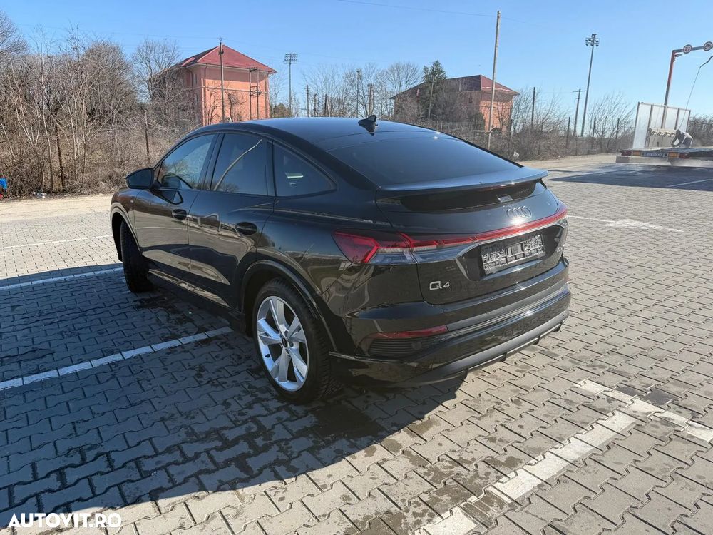 Audi Q4 e-tron 40 - 4