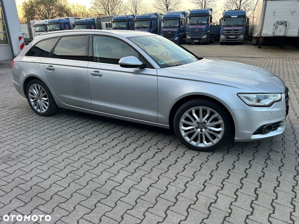 Audi A6 Avant 2.0 TDI Ultra DPF S tronic - 5