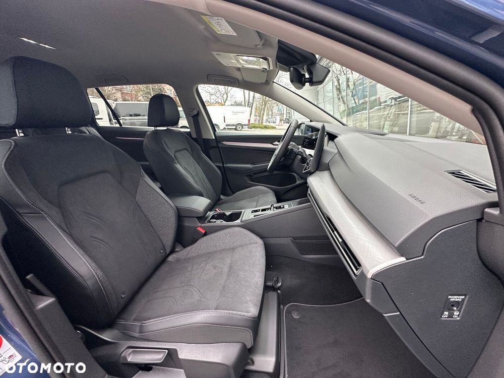 Volkswagen Golf Variant - 14