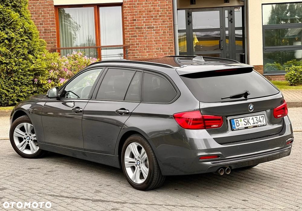 BMW Seria 3 320i Edition Luxury Line Purity - 11