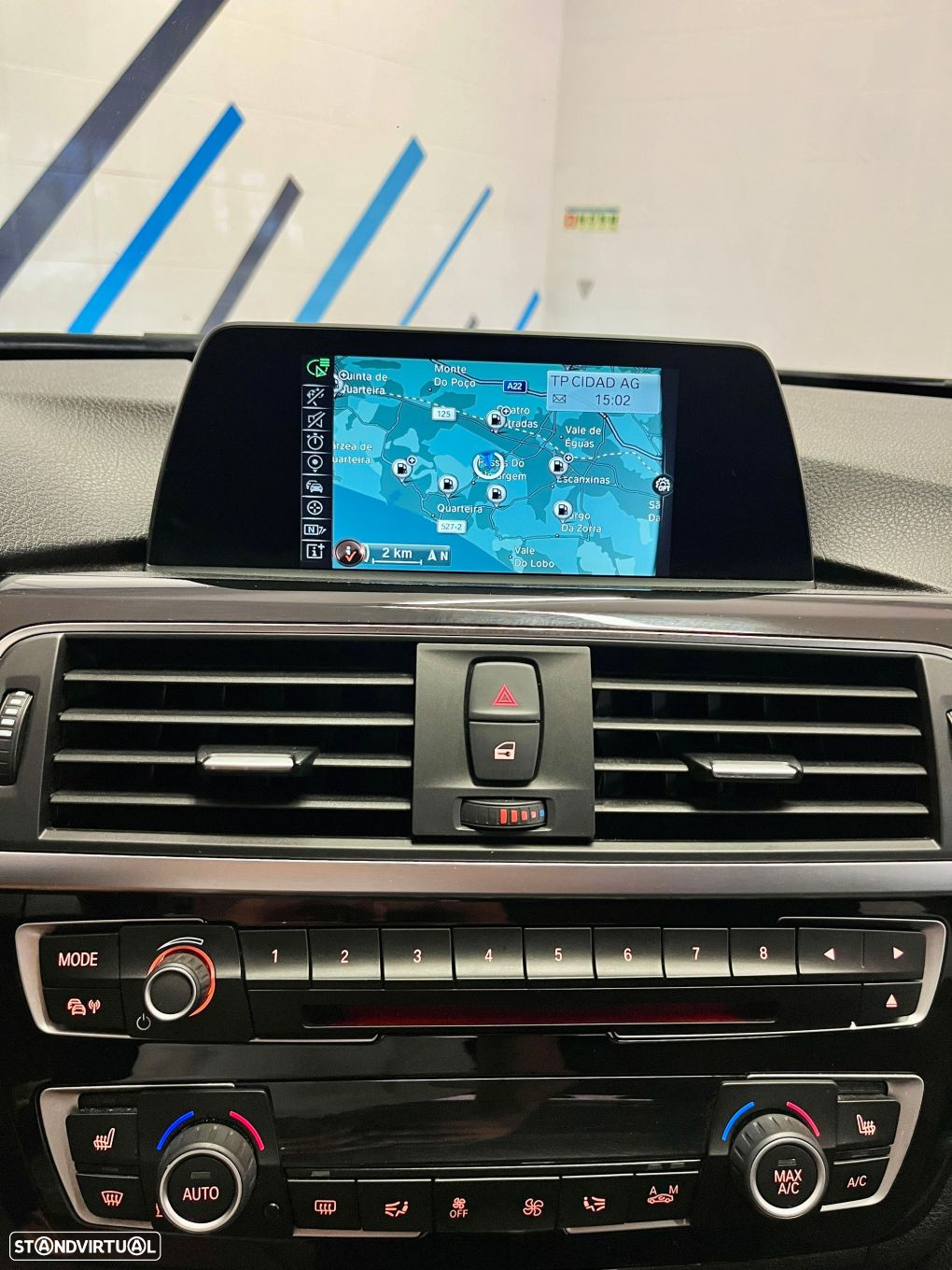 BMW 318 d Touring Advantage - 16