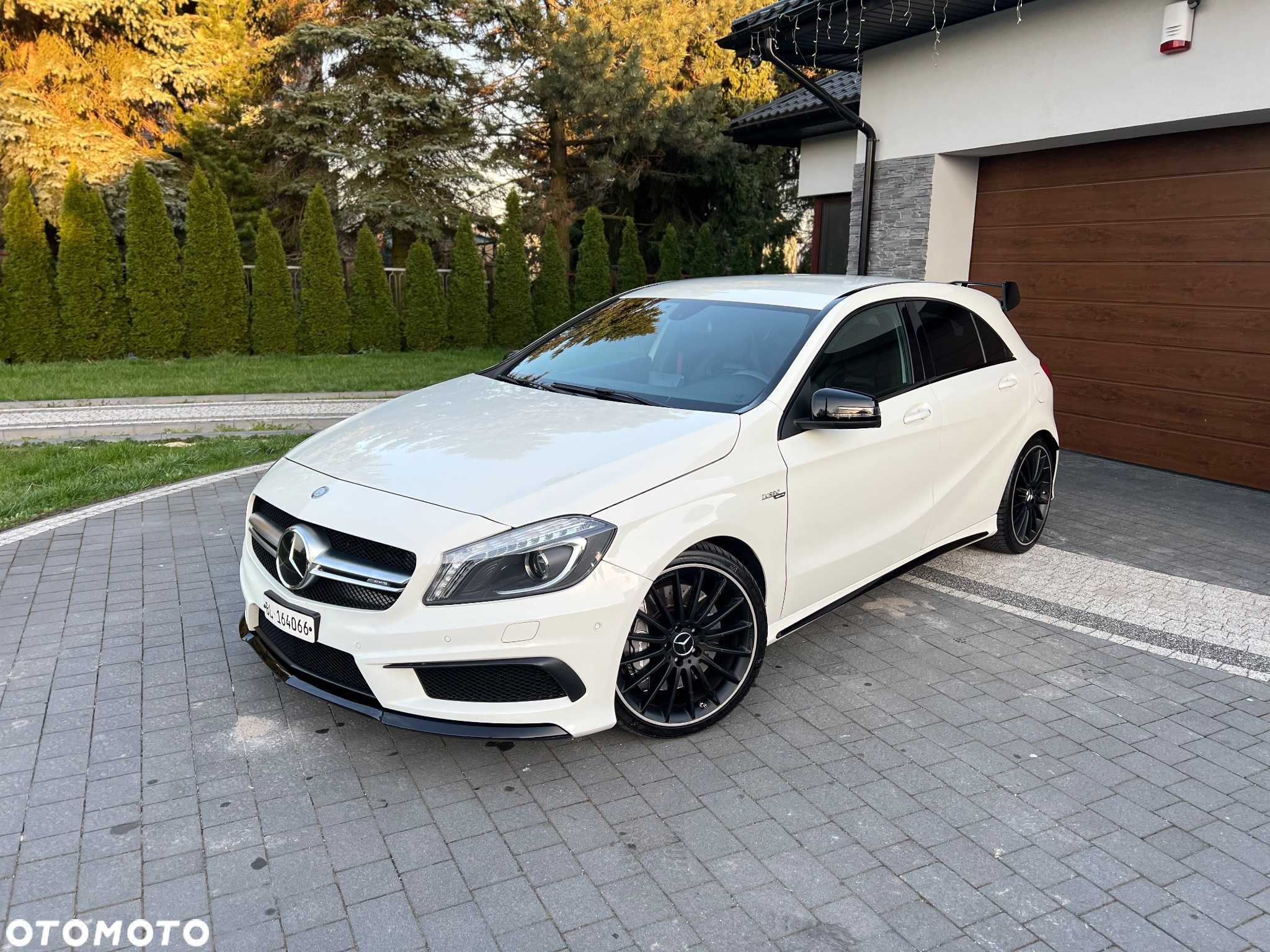 Mercedes-Benz Klasa A 45 AMG 4-Matic - 34