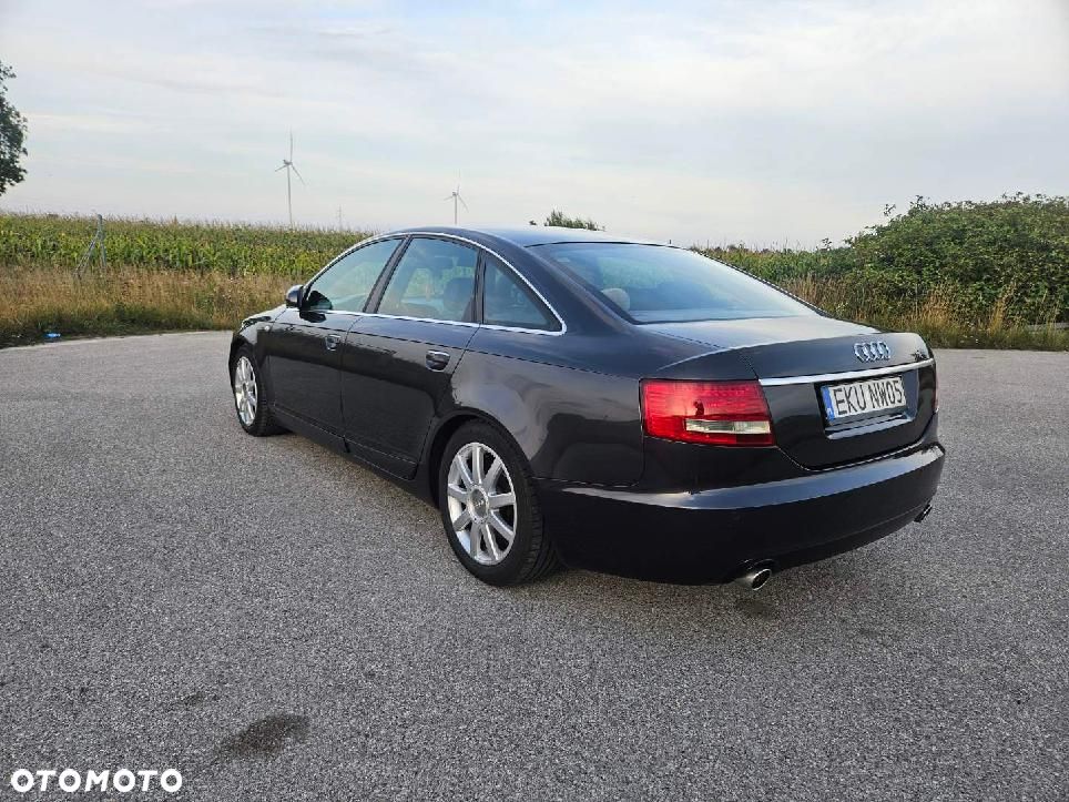 Audi A6 Limousine 2.4 - 9