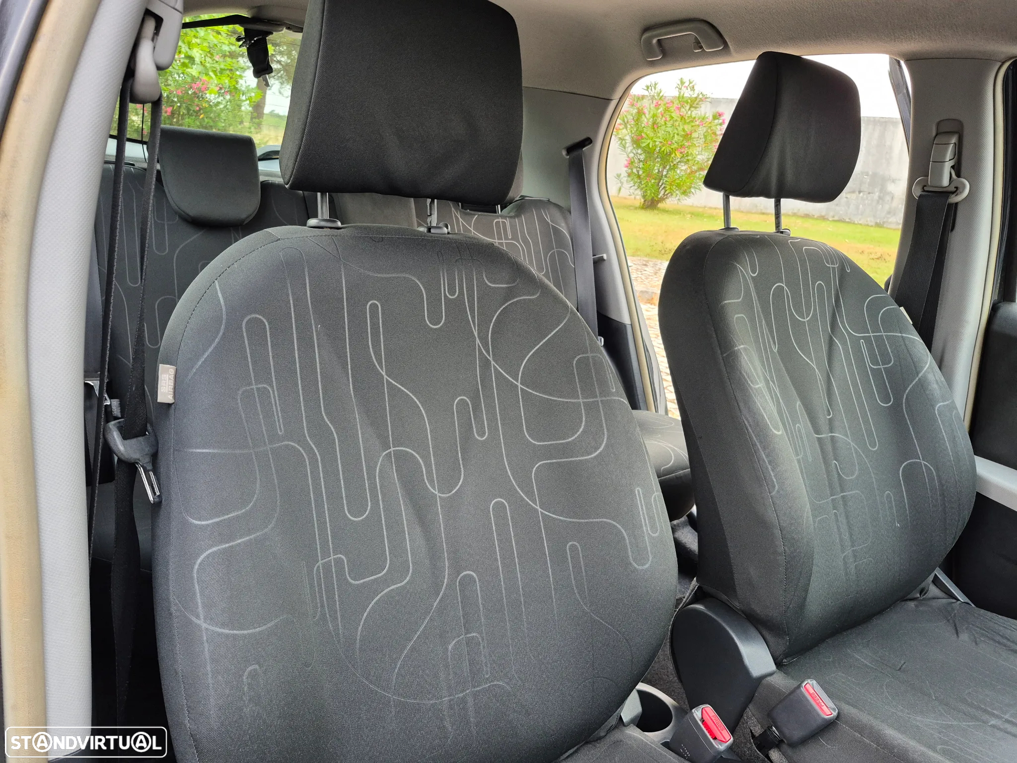 Toyota Yaris 1.0 VVT-i Comfort+AC - 17