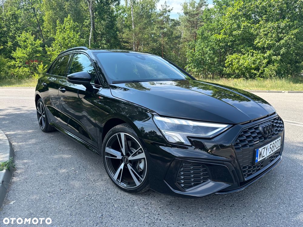 Audi A3 Sportback 40 TFSI Quattro Advanced S tronic - 1