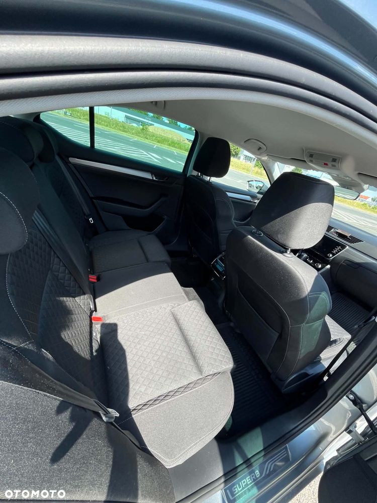 Skoda Superb 2.0 TSI Style DSG - 18