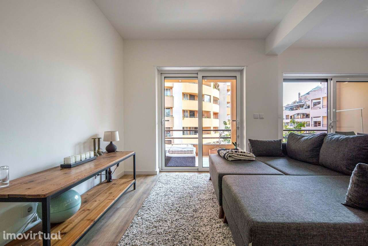 Apartamento T2 para Arrendamento na Guia, Cascais - Grande imagem: 3/22
