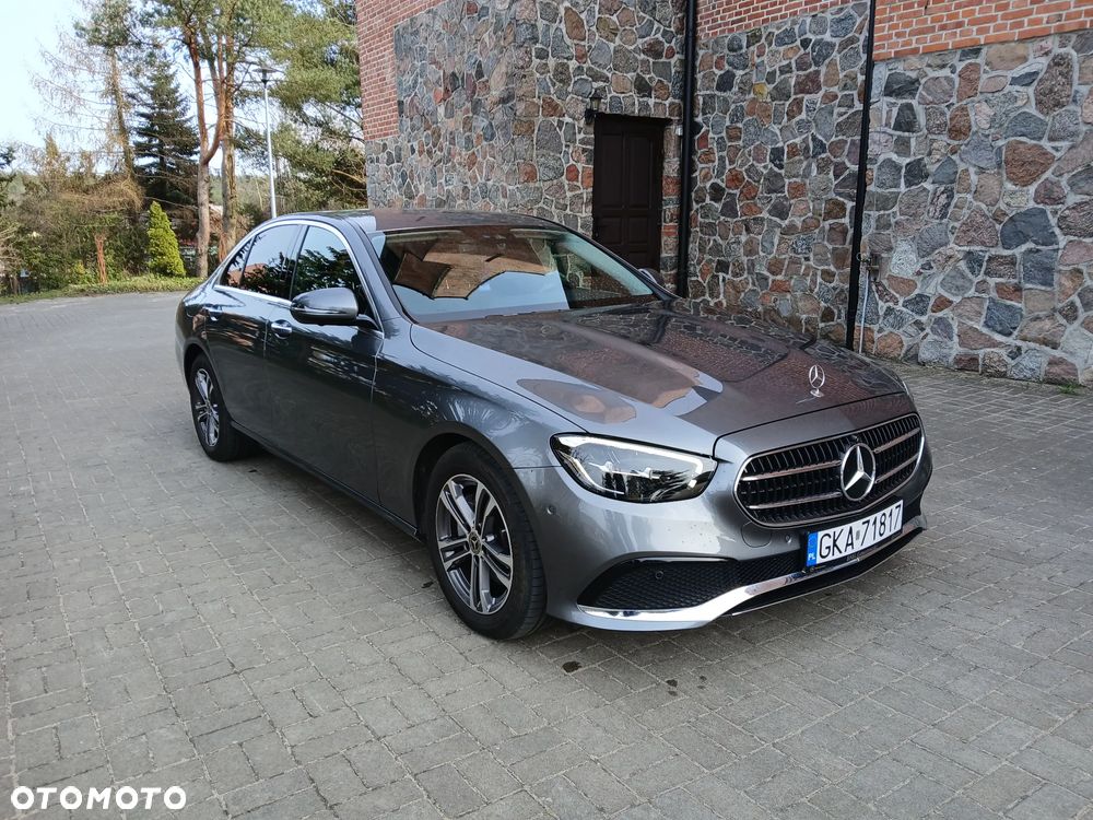 Mercedes-Benz Klasa E 220 d 4-Matic Exclusive - 1