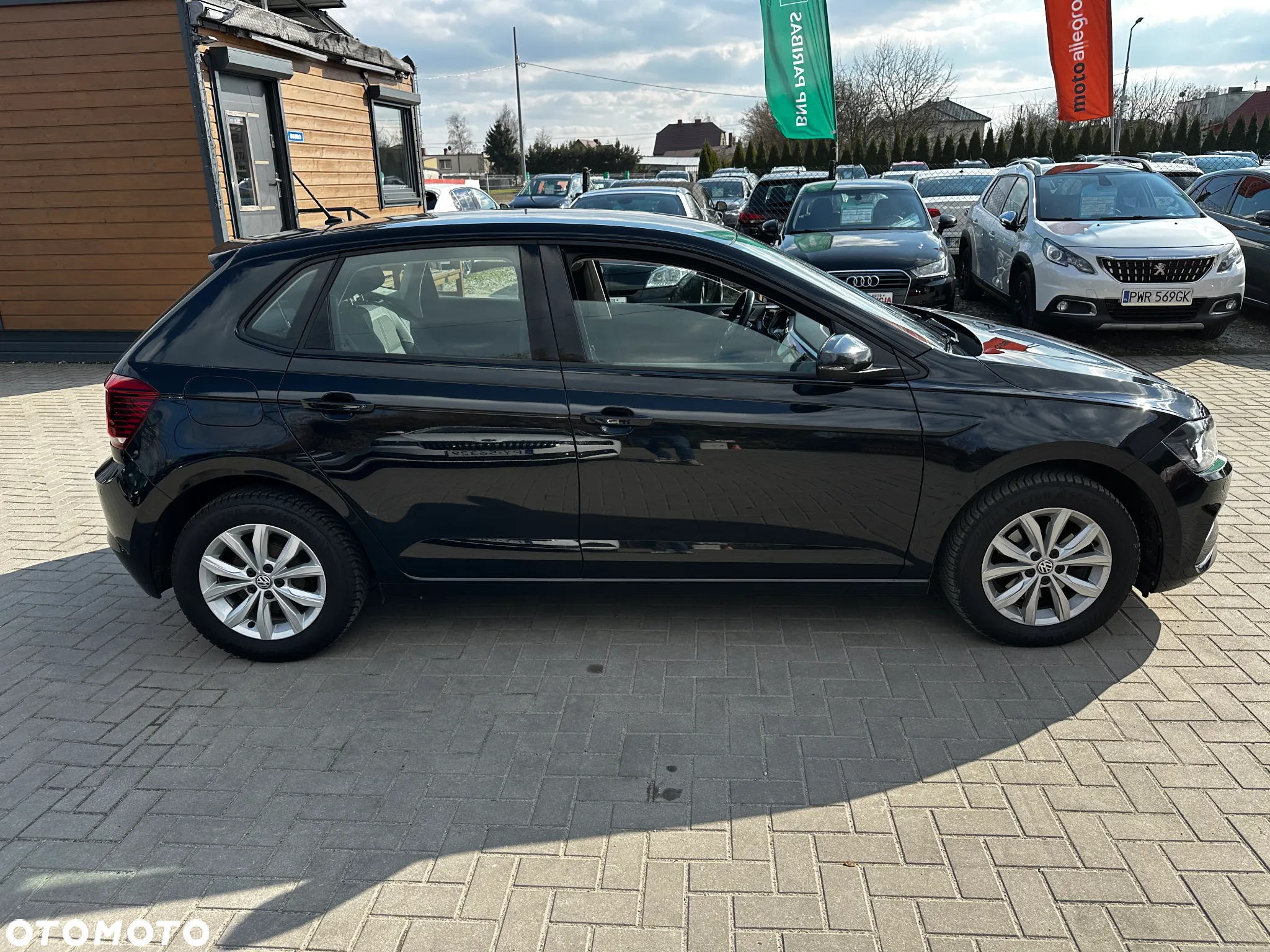 Volkswagen Polo - 38
