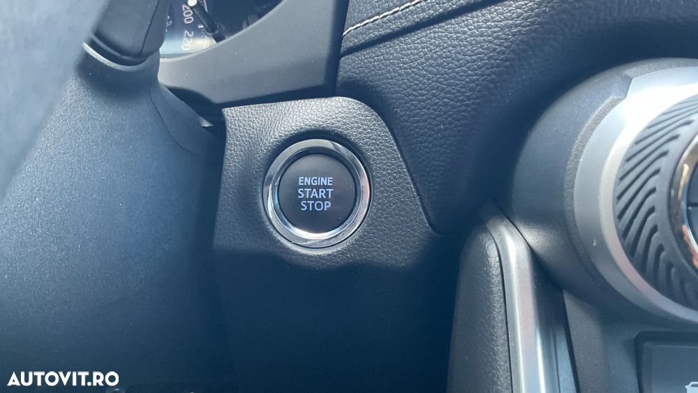 Toyota RAV4 2.0P CVT AWD Luxury - 25