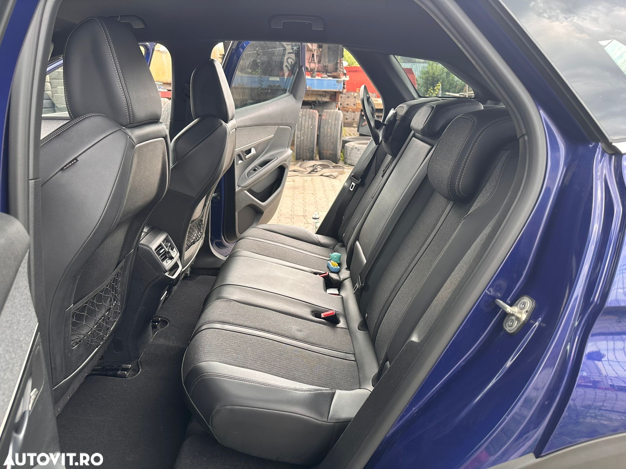 Peugeot 3008 1.6 PureTech Turbo S&S EAT8 GT-Line - 8