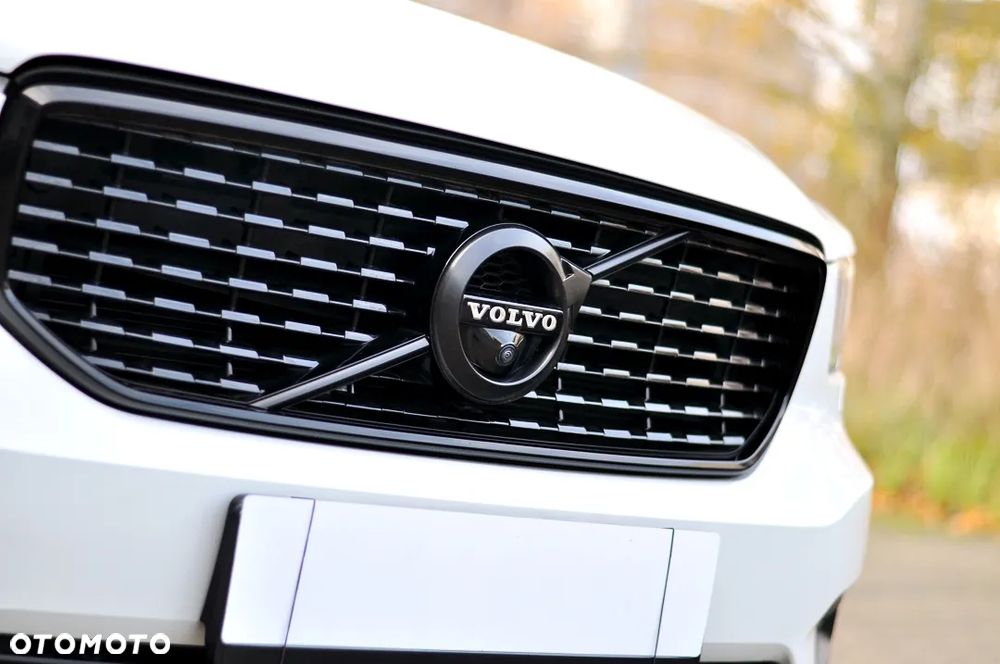 Volvo XC 40 T3 R-Design - 14