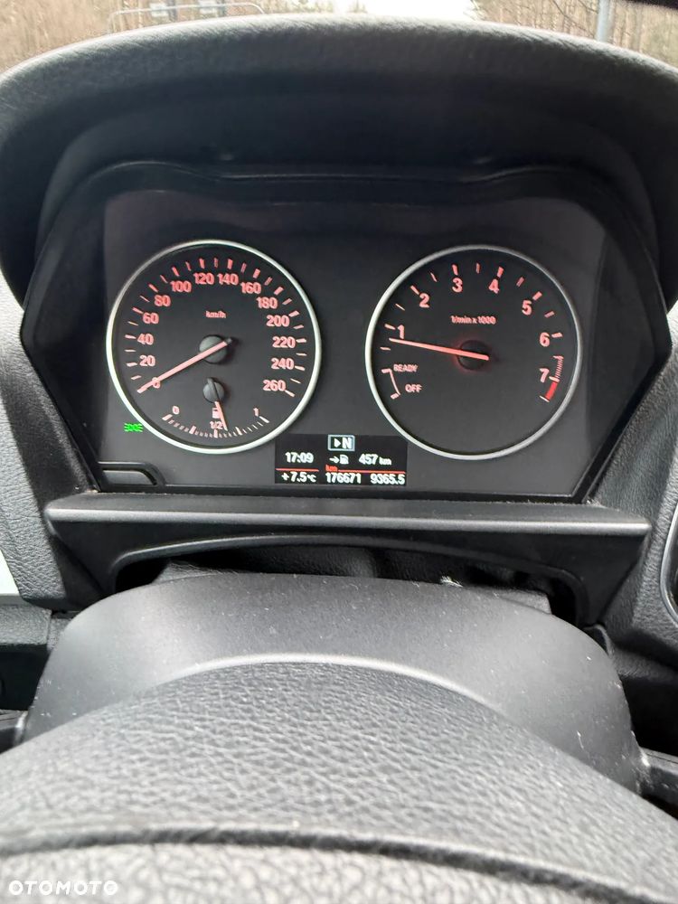 BMW Seria 1 114i - 26