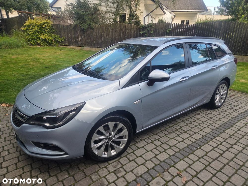 Opel Astra 1.4 Turbo Edition - 4