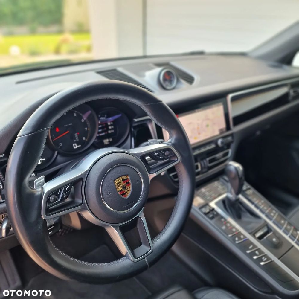Porsche Macan - 18