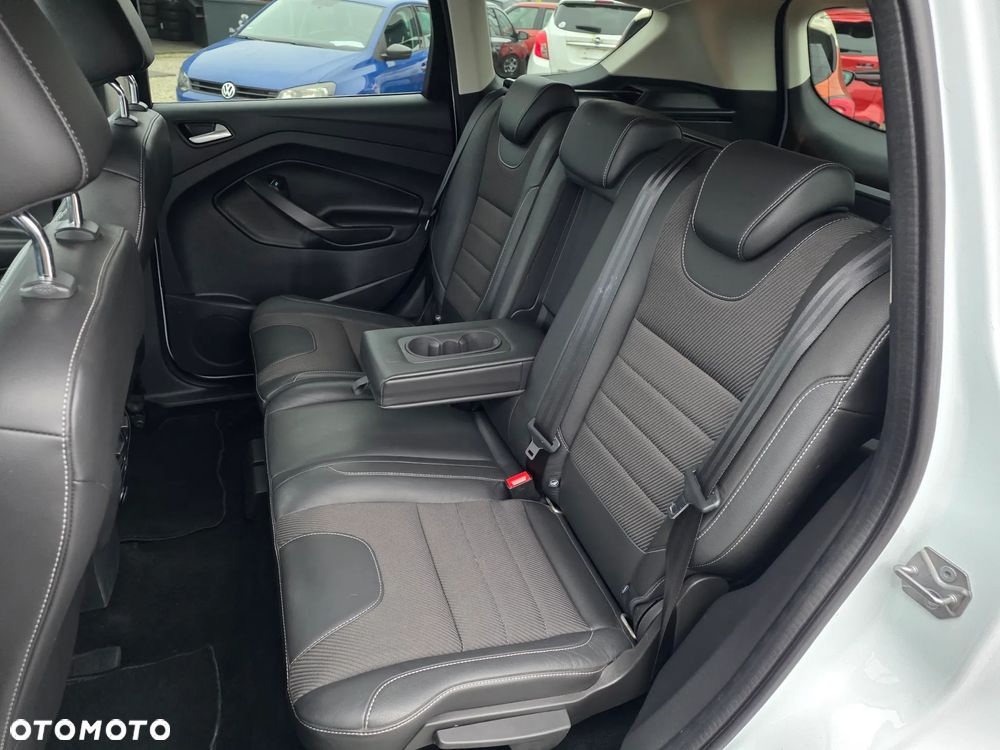 Ford Kuga 2.0 TDCi 4x2 Titanium - 20