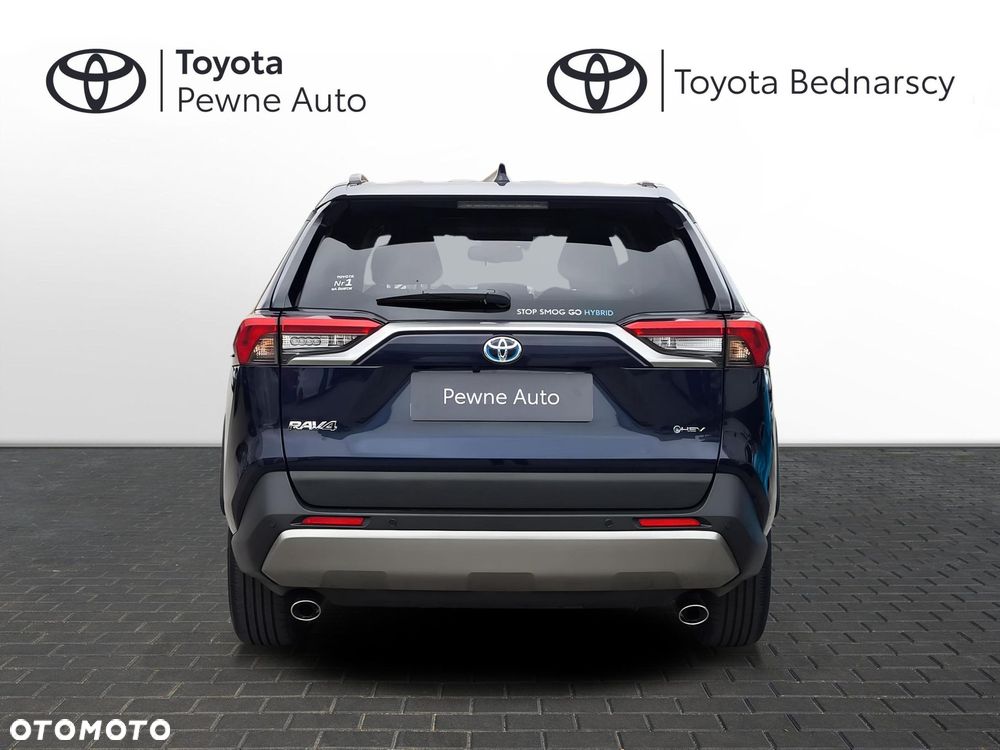 Toyota RAV4 - 6