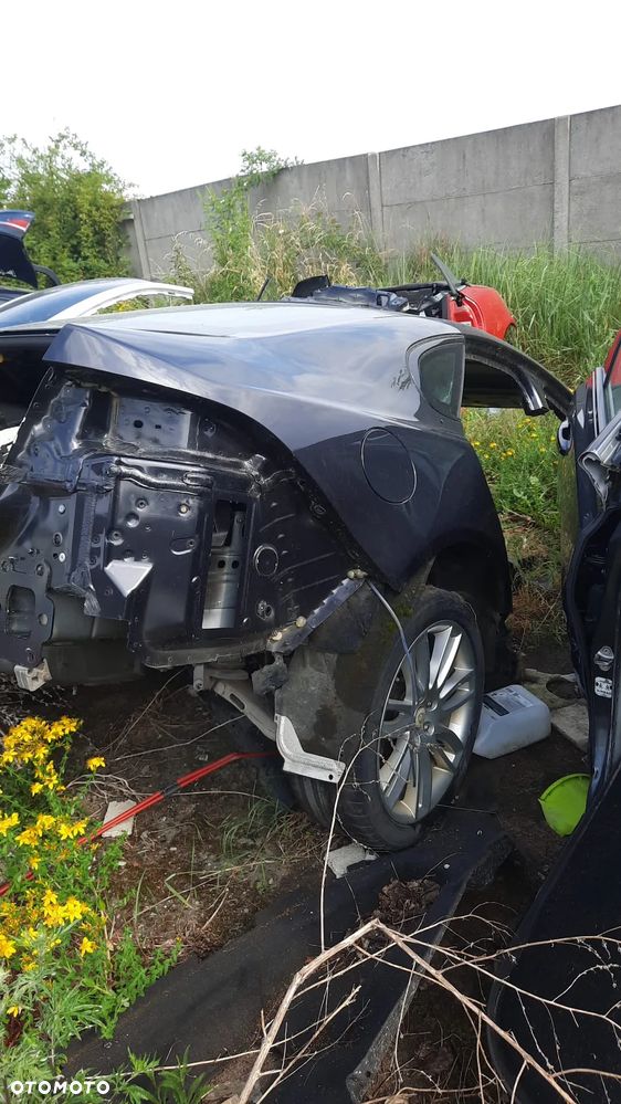 Jaguar XF X260 GX63 sedan cwiartka pas blotnik tylny tyl lewy prawy wanna dach - 3