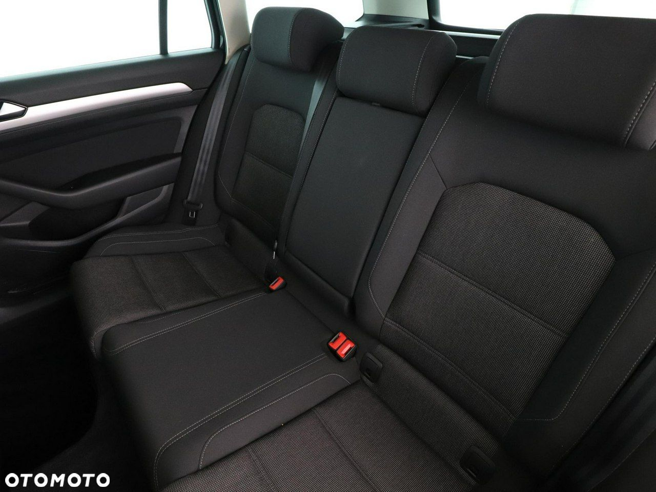Volkswagen Passat 1.8 TSI BMT Comfortline DSG - 17