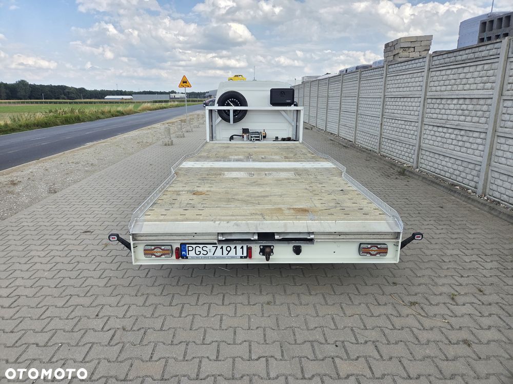 Volkswagen Transporter - 5