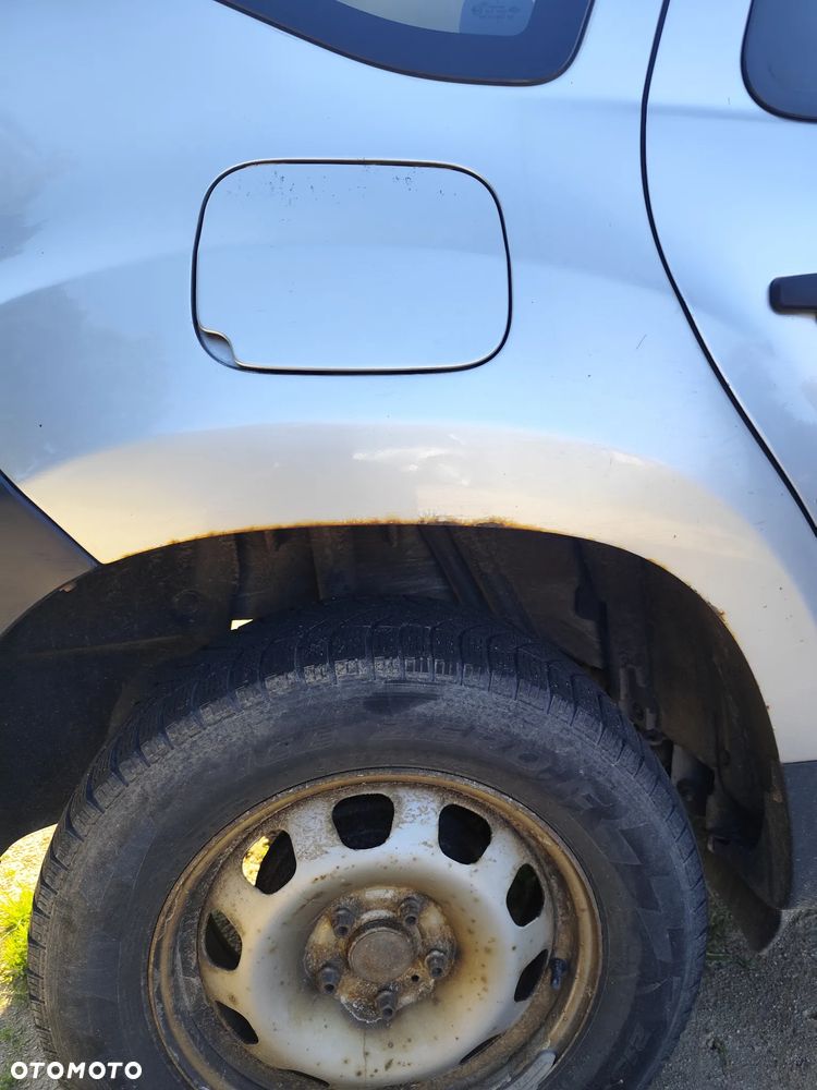 Dacia Duster 1.6 Euro5 - 27