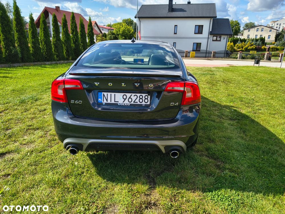 Volvo S60 D4 Drive-E Momentum - 8