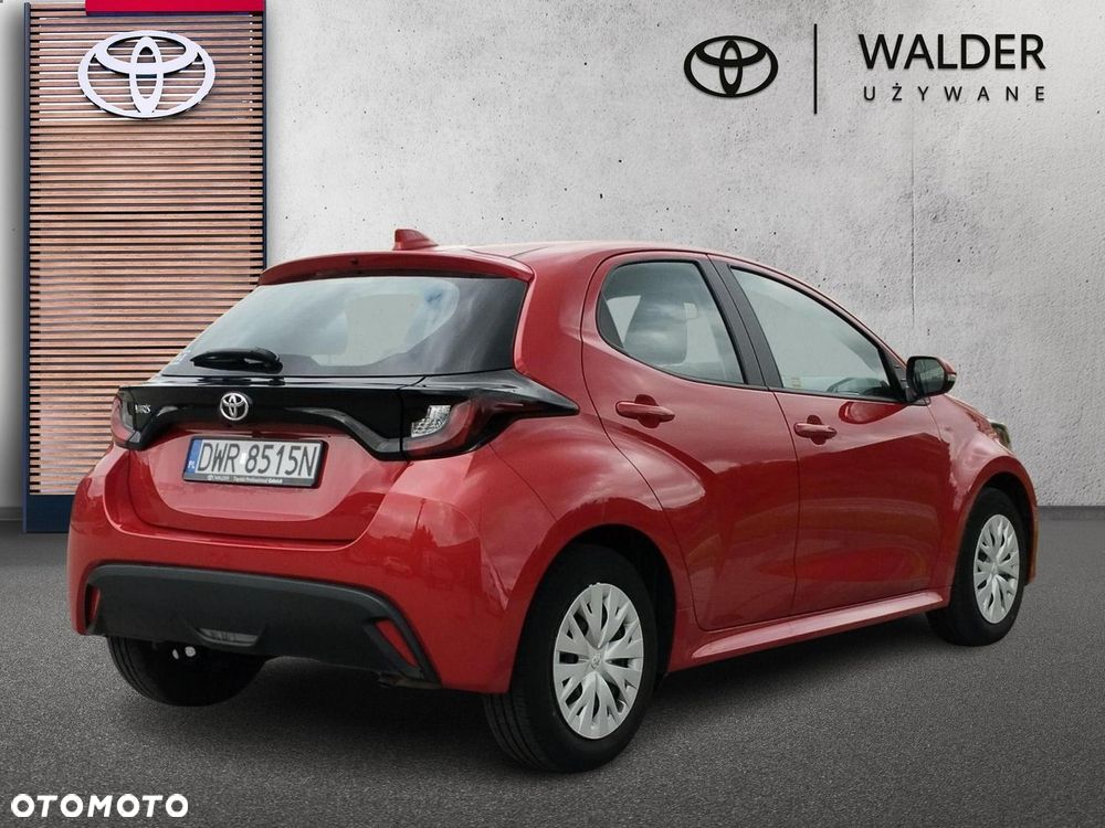 Toyota Yaris - 4