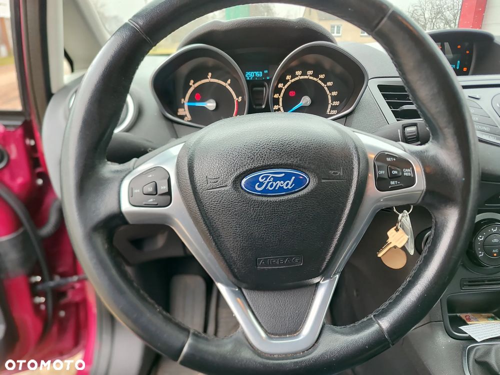 Ford Fiesta - 14