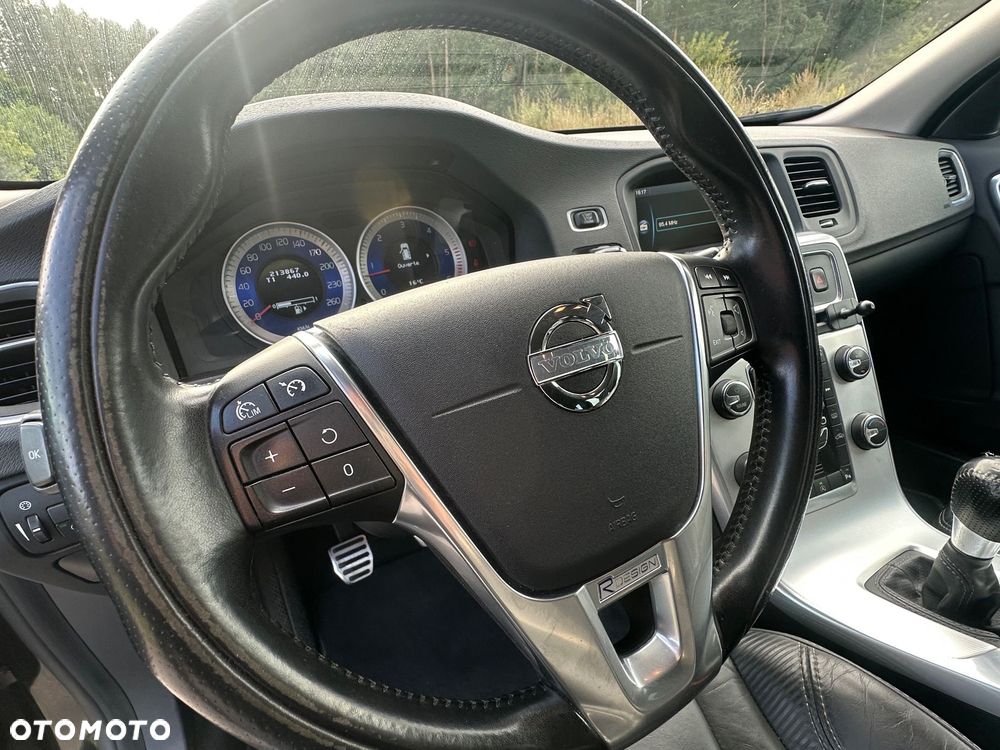 Volvo V60 - 11