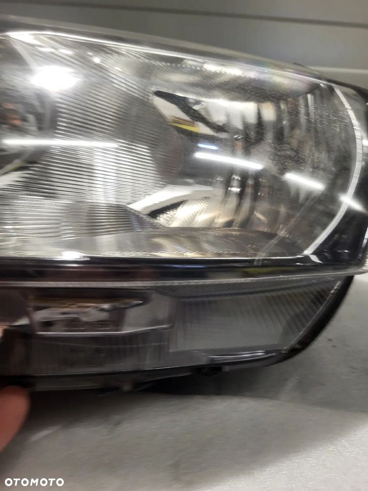 Skoda Rapid LIFT KOMPLET LAMP ZWYKŁYCH 5JB941015/5JB941016 - 4