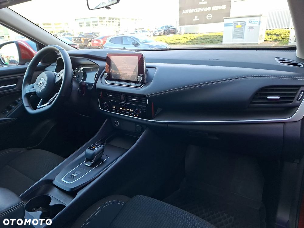 Nissan Qashqai 1.3 DIG-T mHEV Acenta Xtronic - 25