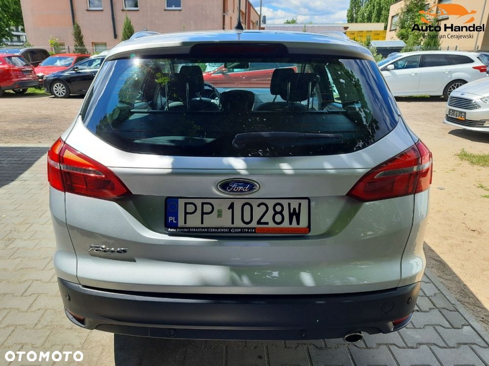 Ford Focus 1.5 EcoBoost STart-Stopp-System TITANIUM - 12