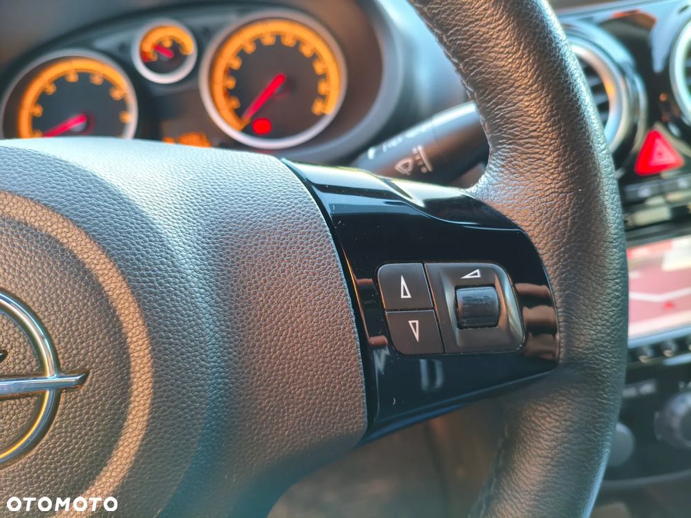 Opel Corsa 1.4 16V Navi - 15