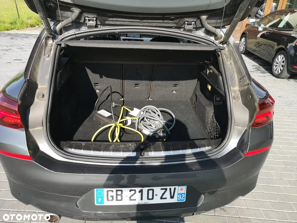 BMW X2 - 10