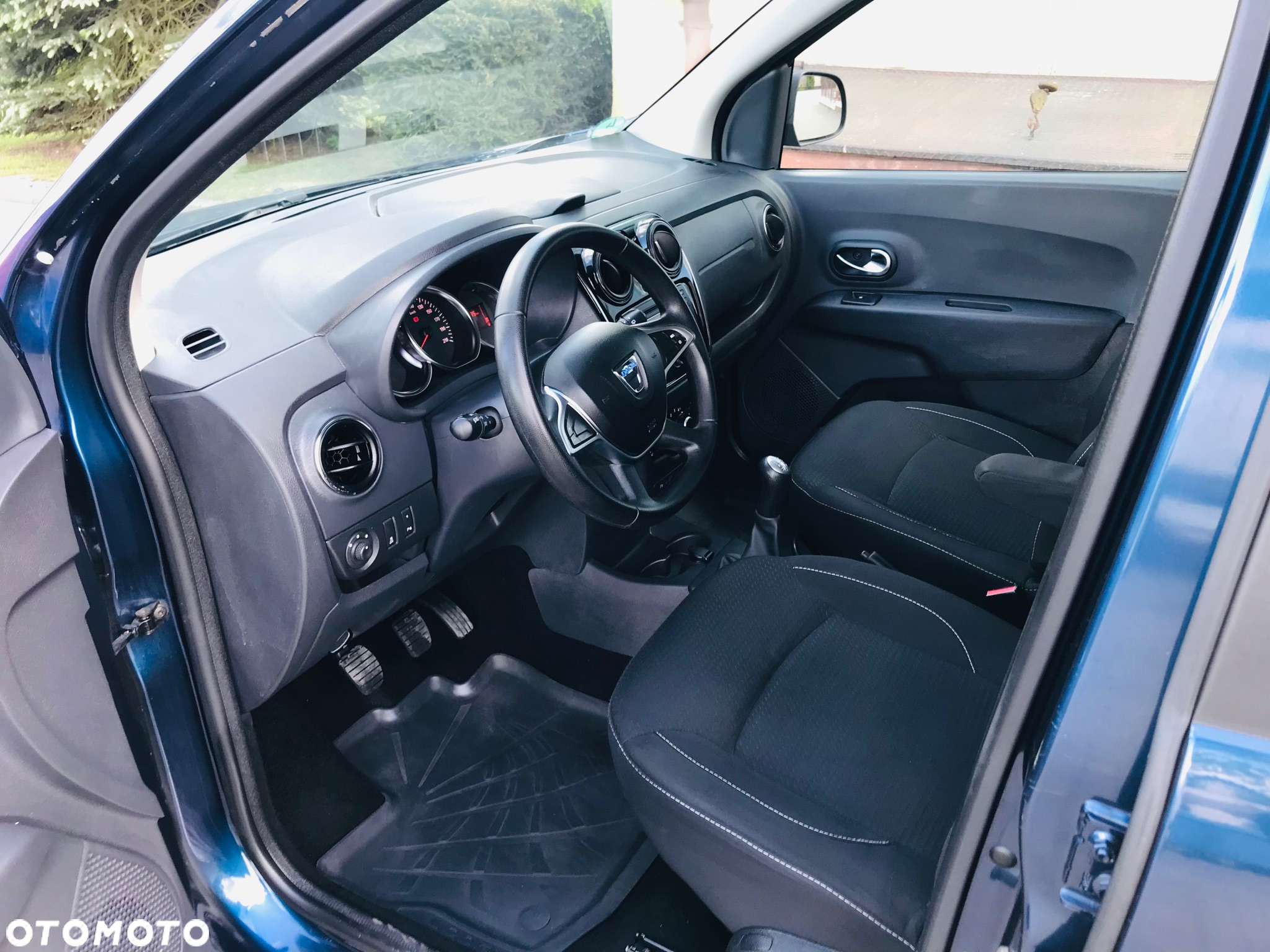 Dacia Lodgy 1.2 TCe Laureate - 12