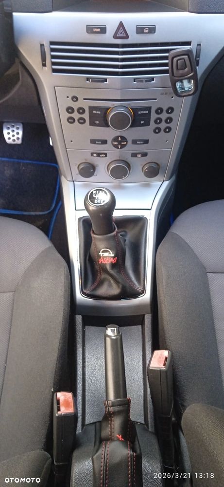 Opel Astra - 16