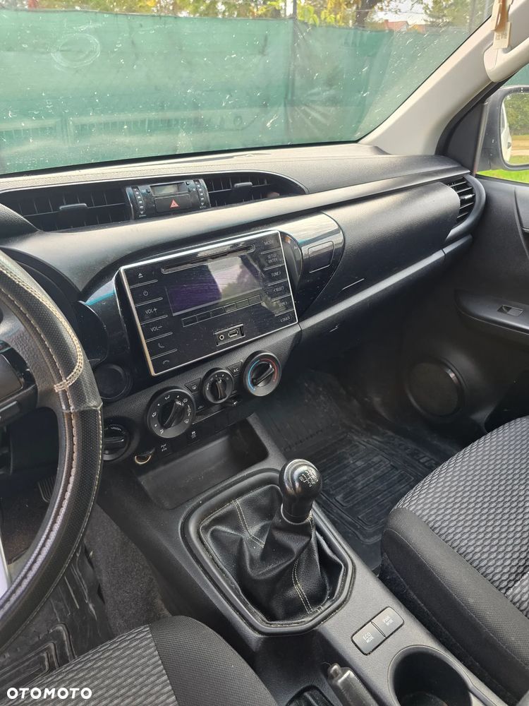 Toyota Hilux - 19