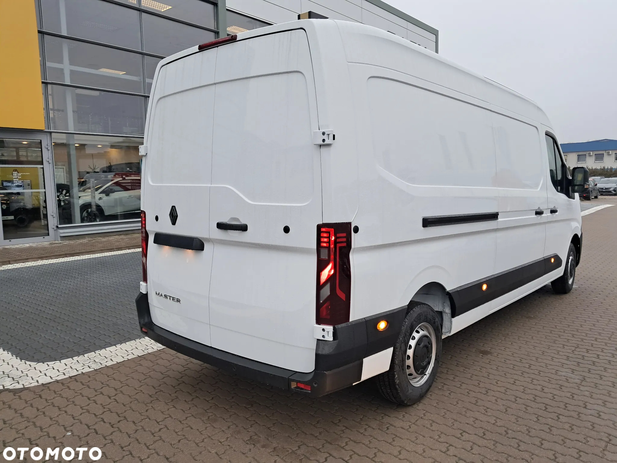 Renault Nowy Master - 4