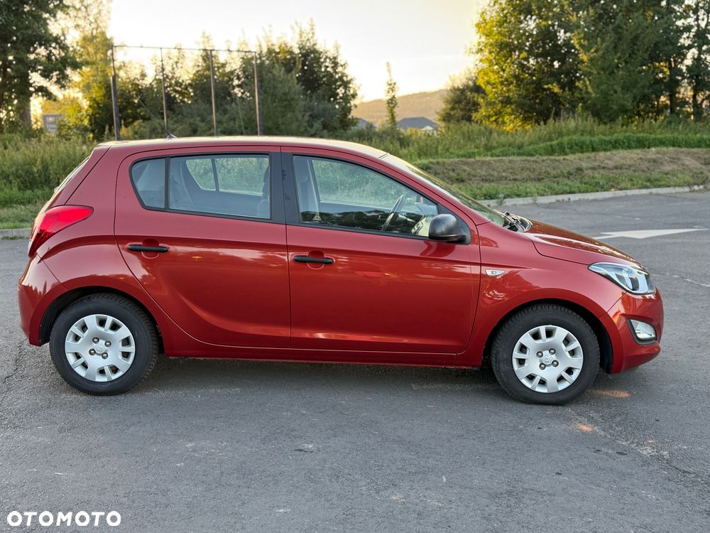 Hyundai i20 1.25 Comfort - 10