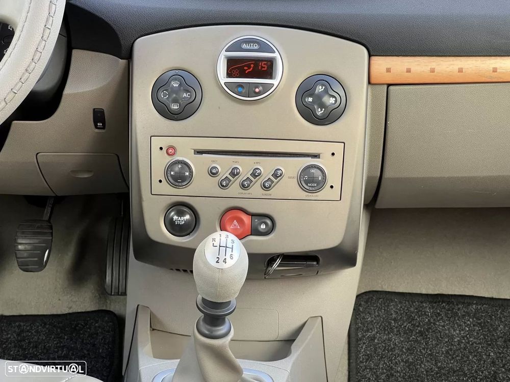 Renault Clio 1.5 dCi Initiale - 18