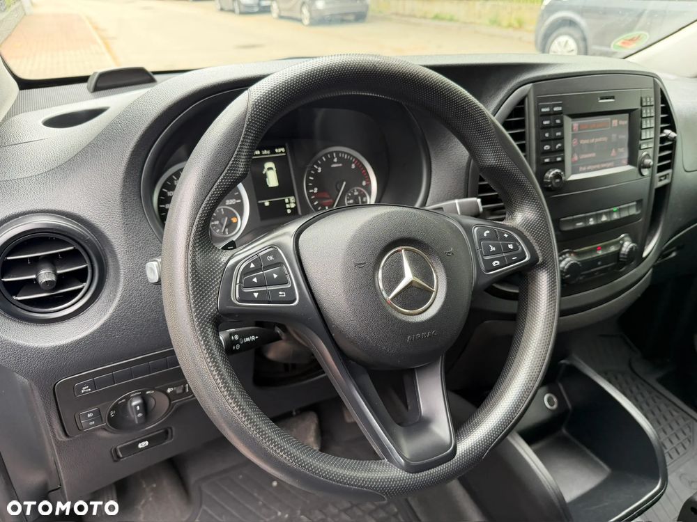 Mercedes-Benz Vito - 5