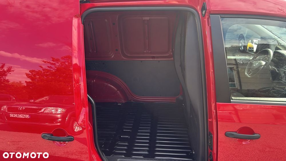 Volkswagen Caddy - 23