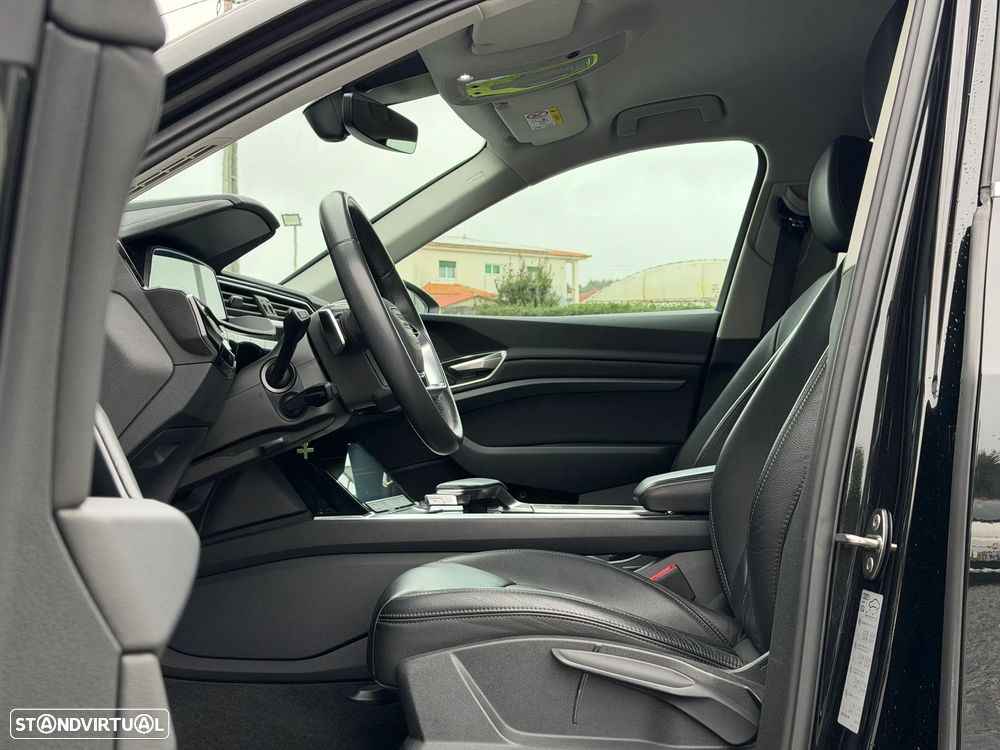 Audi Q8 e-Tron Sportback 55 quattro S line - 12